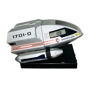 STAR TREK ENTERPRISE MAGELLAN SHUTTLECRAFT RADIO ALARM CLOCK WORKS